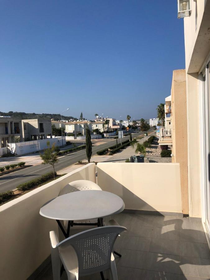 Sunny Holiday By Konnos Paralimni Esterno foto